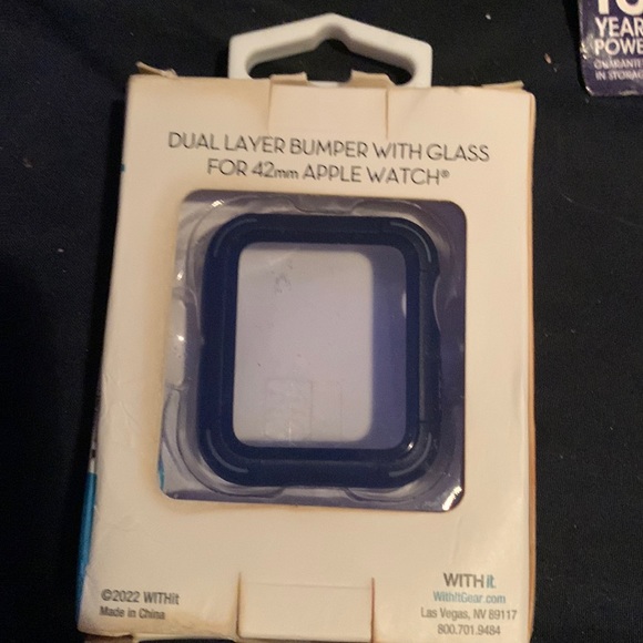 Apple Watch cover never been used - Picture 1 of 2